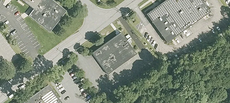 Flex Building Near Sherwood Plaza
