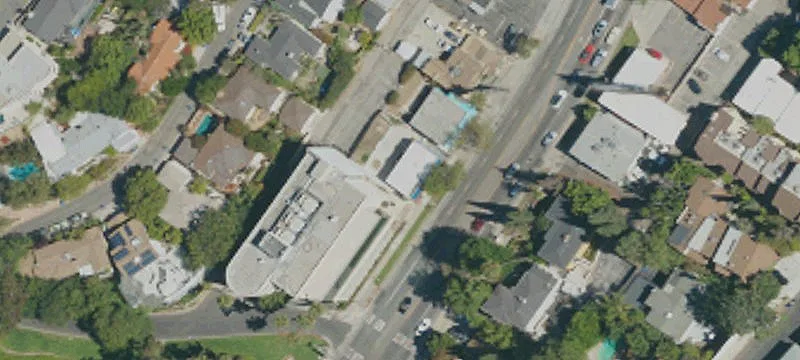 Commercial Building For Sale