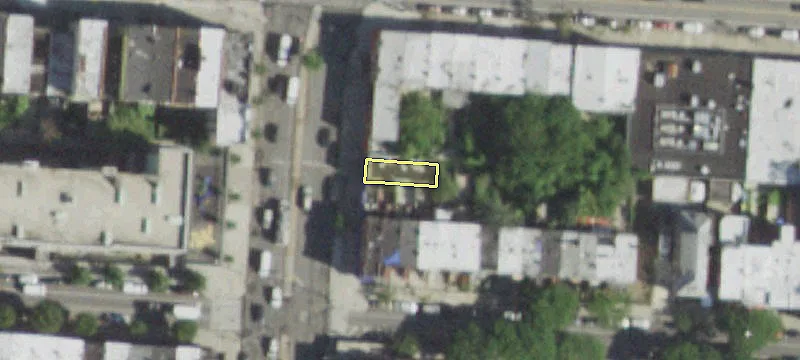Mixed-Use Property With Vacant Potential