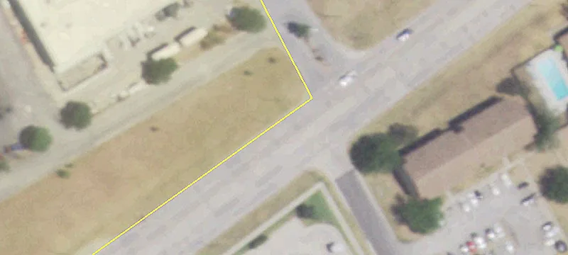 Retail Space in Corsicana Center