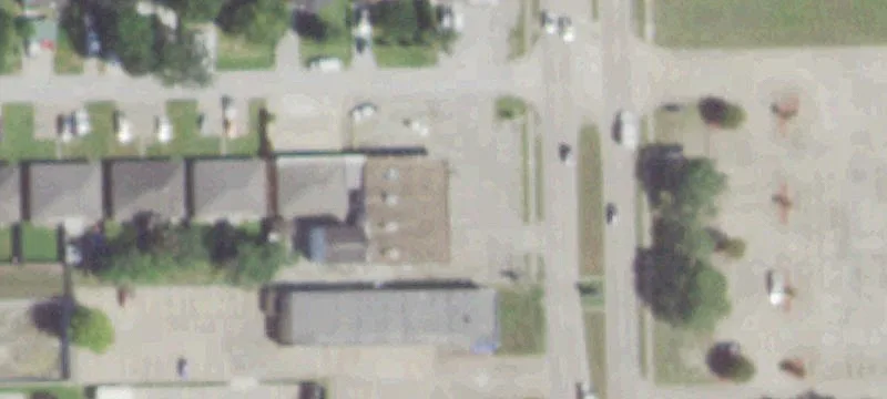 Freestanding Building with Vehicle Bays