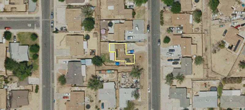 High-Traffic Corner Parcel in Victorville