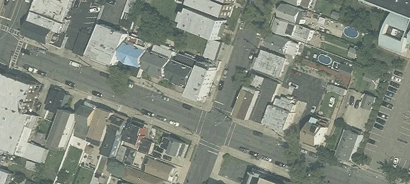 Thriving Convenience Store Investment Opportunity