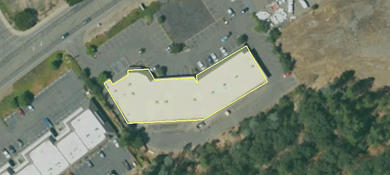 Retail Center in Placerville, CA