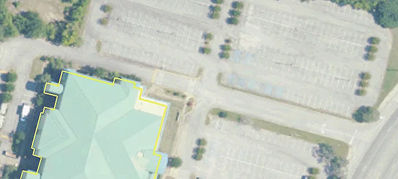 9.5 Acres on Mobile Highway
