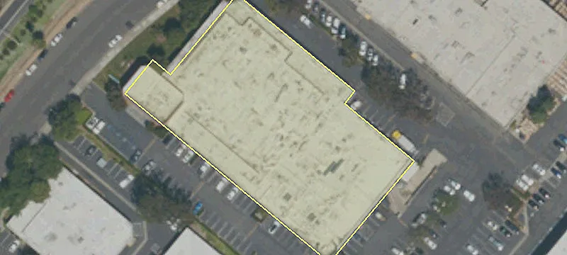 High-Image Corporate HQ Industrial Building