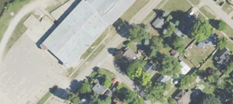 Industrial Building on 2 Acres