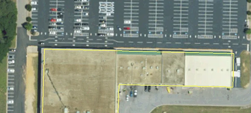 Premier Retail Shopping Center Space