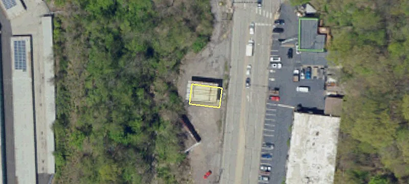 Former Gas Station on 1.5 Acres