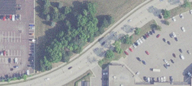 Premier Shopping Center Retail Space