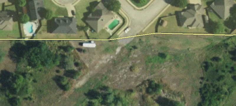 Commercial Land in Major Shopping District