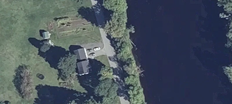 Versatile Commercial Property on 4.76 Acres