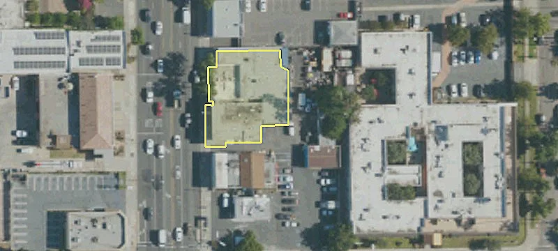 Lake Avenue Storefront with Parking