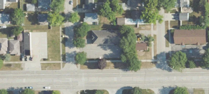 Northline Road Commercial Property