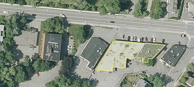 Retail Space Fronting Beacon Street