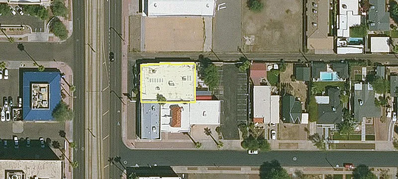 Phoenix Office Building Near Light Rail