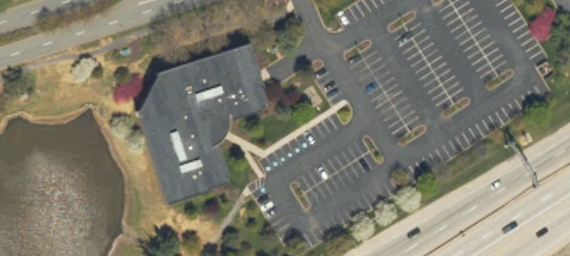 Multi-Tenant Office Building For Rent