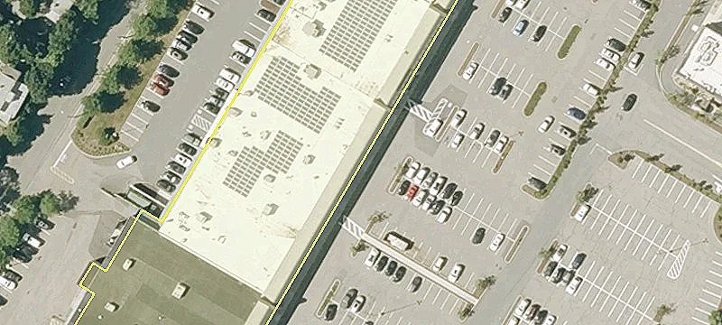 Retail Space in Dedham Plaza