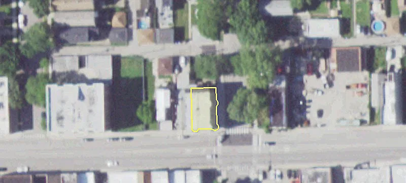 Chicago Retail Center For Sale
