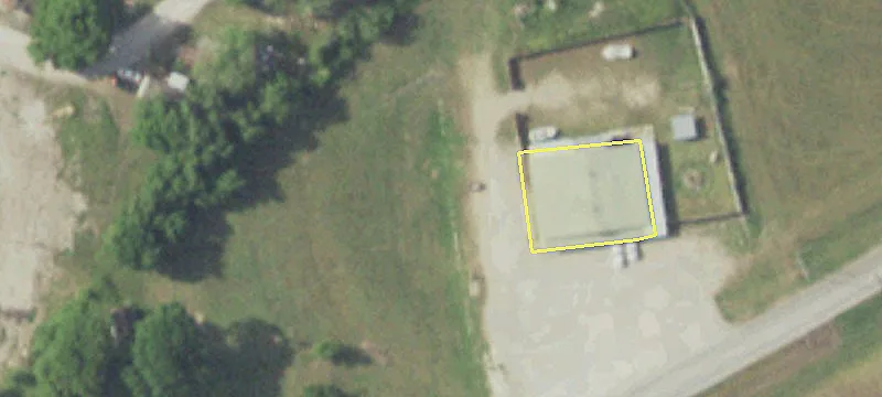 Versatile 4,640 SF Building