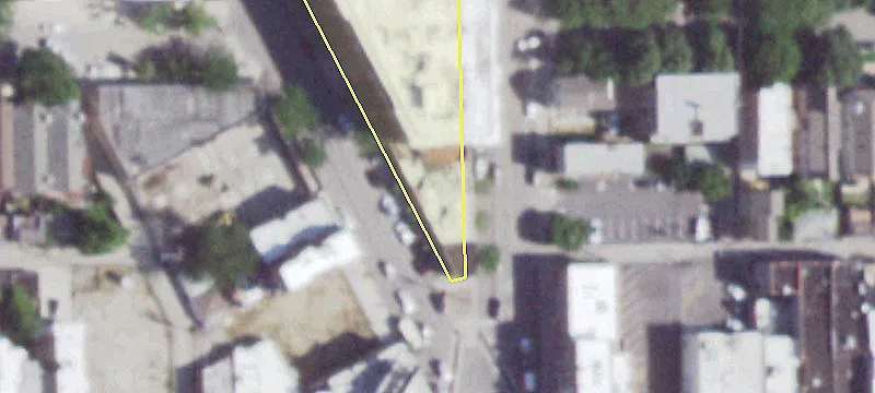 Retail Space in North Center