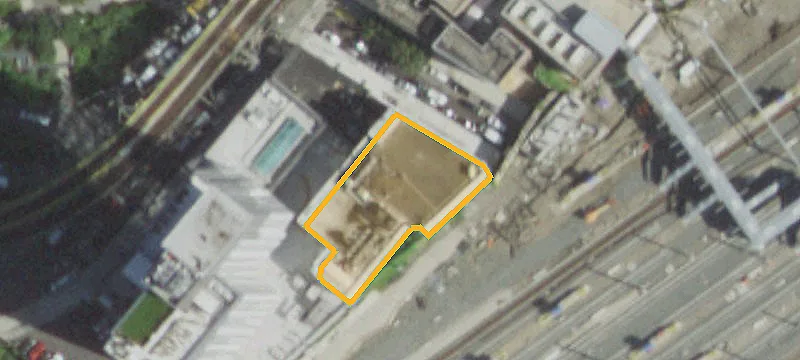Flushing Commercial Unit For Sale