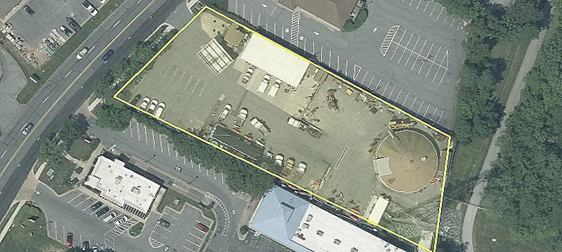 Retail Spaces Available For Rent