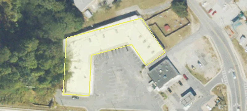 Retail Space Near Flint River