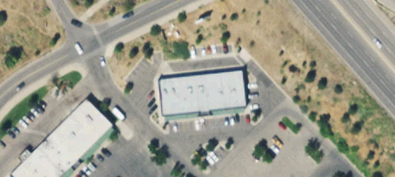 Dominant Shopping Center For Rent