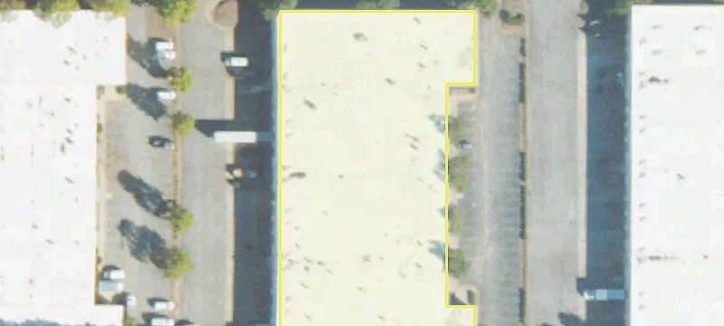 Prime Location in Tucker