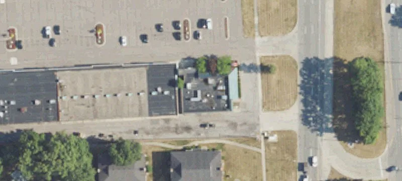 Riverview Retail Space For Sale