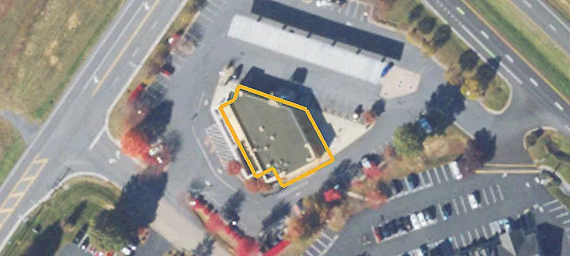 Commercial Lot with Excellent Visibility