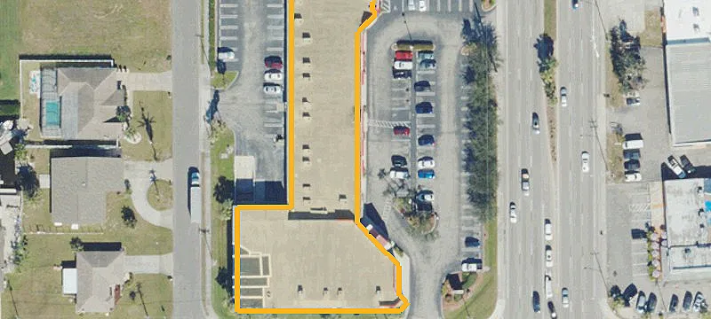 Established Retail Center on Del Prado