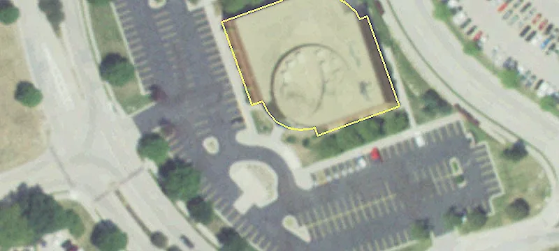 Prominent Office Space Near Lakeside