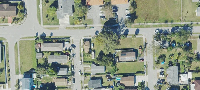 Commercial Land in Booming Area