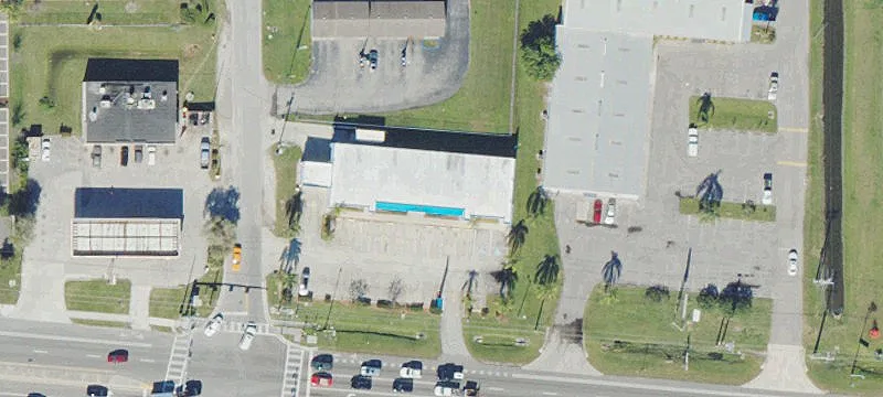 Retail Space in Palmetto