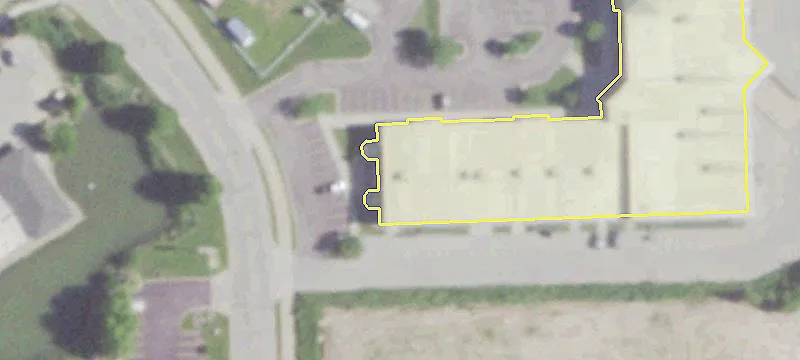 Appleton Shopping Plaza Retail Space