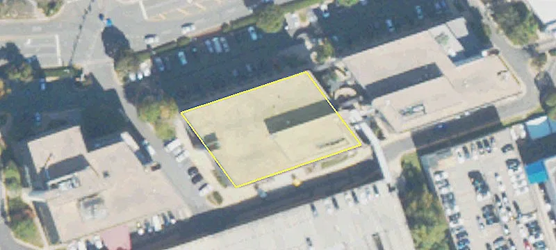 Amenity-Rich Office Center Near Metro