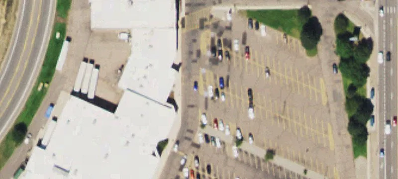 Retail Space in Hancock Plaza