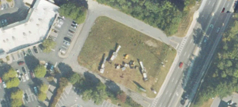 Commercial Lot in High Traffic