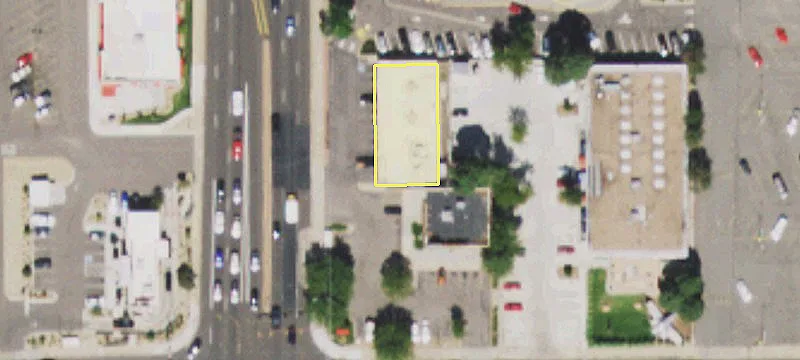 Retail End-Cap Space Available
