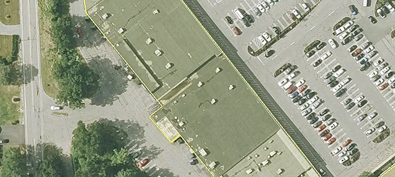 Retail Space Available For Rent
