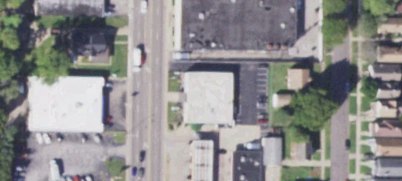 Retail/Office Building on Knoxville Avenue