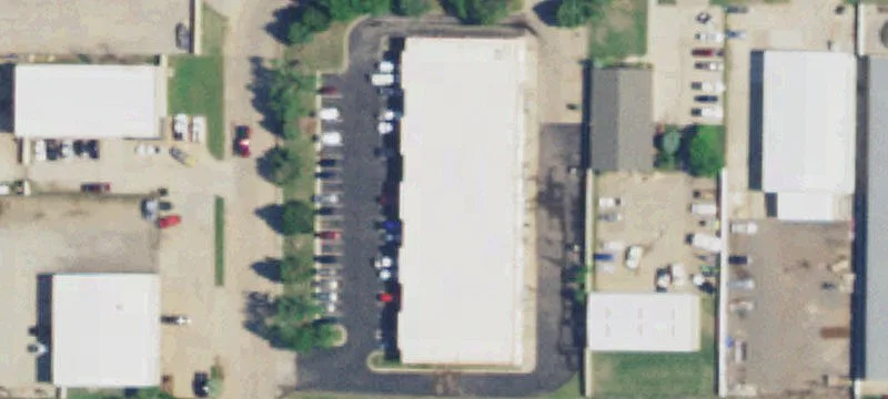 Office/Warehouse with Upgrades For Rent