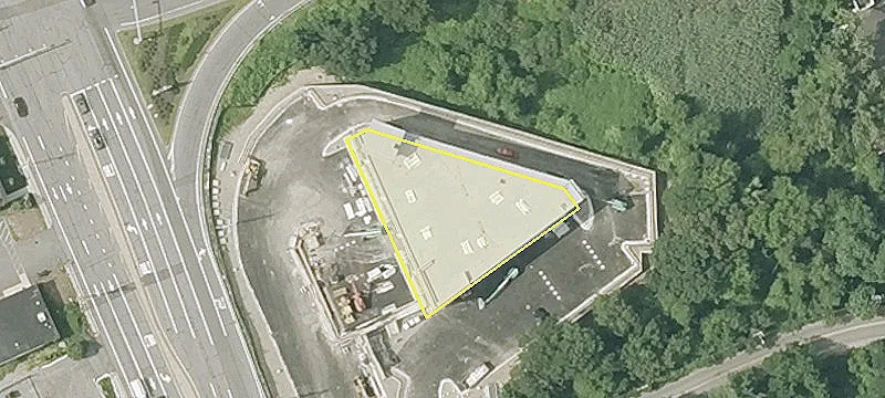 Retail Space Near Burlington Mall