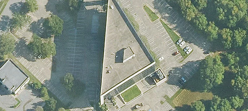 Premier Office Building For Lease