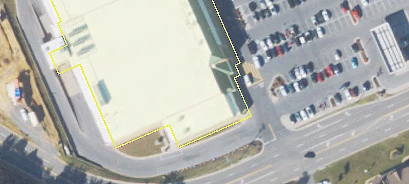 Retail Space in Skyline Village