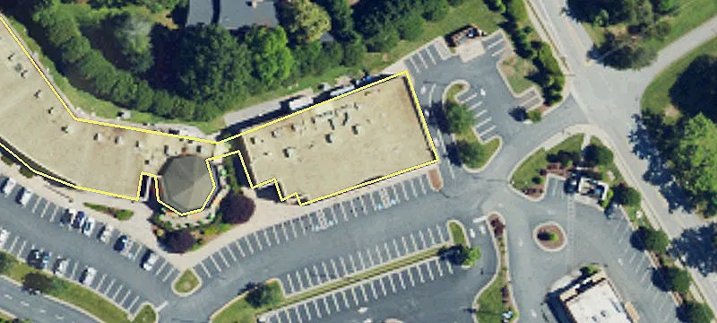 Retail Space in Garden Creek