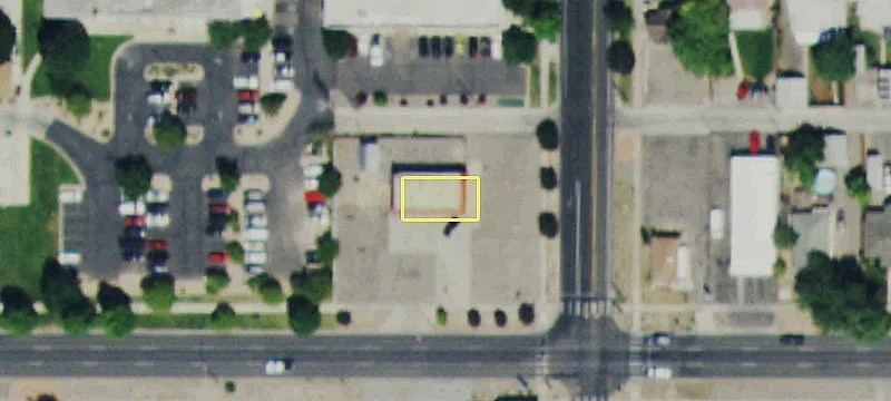 Shop with Office and Yard