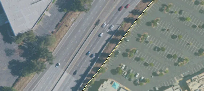 Grocery-Anchored Shopping Center in Fremont